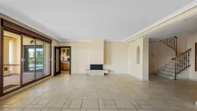 Villa for sale in Los Arqueros