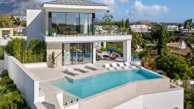 5 bedrooms villa for sale in La Quinta