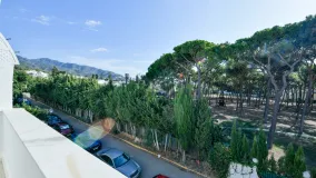 Town house for sale in Marbellamar