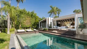 5 bedrooms villa in Los Naranjos Golf for sale