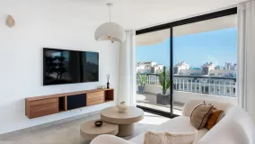 3 bedrooms penthouse in Marbella Centro for sale