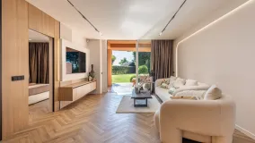 Ground floor apartment for sale in Magna Marbella with 3 bedrooms