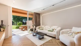 Ground floor apartment for sale in Magna Marbella with 3 bedrooms