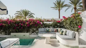 For sale 3 bedrooms town house in Marbella Golden Mile
