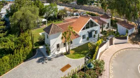 Villa for sale in Marbella - Puerto Banus with 5 bedrooms