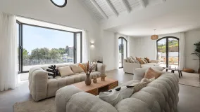 5 bedrooms villa for sale in El Madroñal