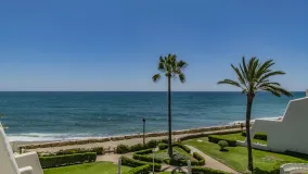 Town house for sale in Coral Beach with 4 bedrooms