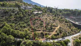 El Madroñal plot for sale