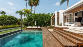 Los Naranjos Golf, villa de 5 dormitorios en venta