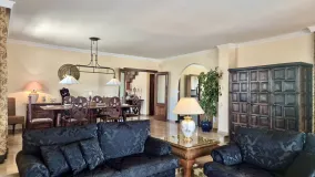 5 bedrooms La Campana villa for sale