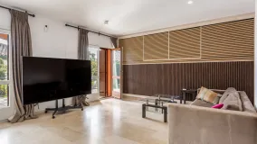 For sale 6 bedrooms semi detached house in Marbelah Pueblo