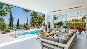 For sale El Capricho villa