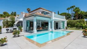 For sale El Capricho villa