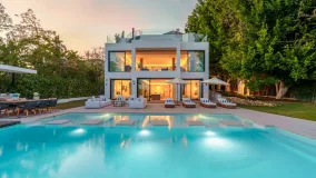 Villa en venta en Los Naranjos Golf