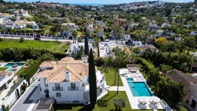 Villa en venta en Las Brisas con 5 dormitorios