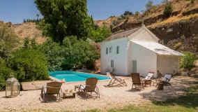 For sale country house with 4 bedrooms in Coin