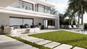 Villa en venta de 6 dormitorios en Cascada de Camojan