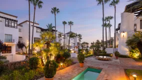 Apartamento planta baja con 3 dormitorios en venta en Marina Puente Romano