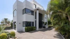 For sale Nagüeles villa with 5 bedrooms