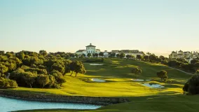 8 bedrooms plot in The Seven for sale