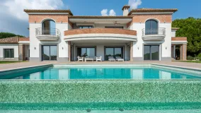 Villa for sale in Zona G with 7 bedrooms