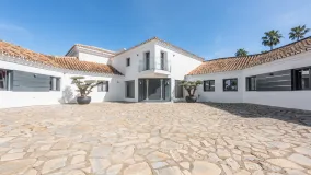 For sale villa with 6 bedrooms in Kings & Queens