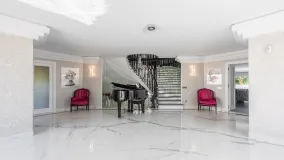 For sale villa with 6 bedrooms in Kings & Queens