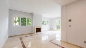 Semi detached house for sale in San Roque Club with 3 bedrooms