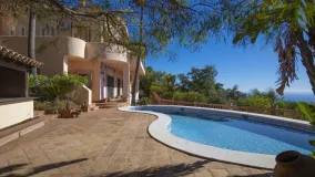5 bedrooms La Mairena house for sale