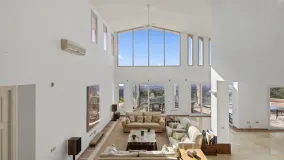 5 bedrooms La Mairena house for sale