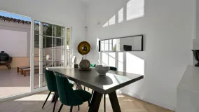 Los Naranjos house for sale