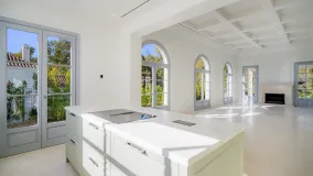 Se vende villa en Nueva Andalucia