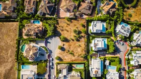 For sale plot in Nueva Andalucia