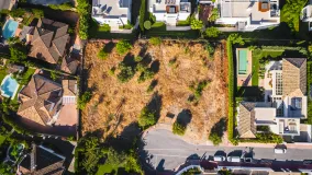 For sale plot in Nueva Andalucia