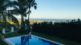 5 bedrooms New Golden Mile villa for sale