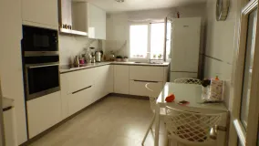 Se vende apartamento en Marbella Ciudad de 3 dormitorios