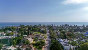 For sale Beach Side New Golden Mile villa