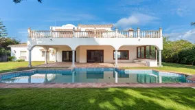 For sale Beach Side New Golden Mile villa