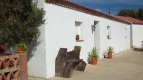 For sale finca in Alora with 2 bedrooms
