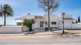 Se vende villa en Nueva Andalucia