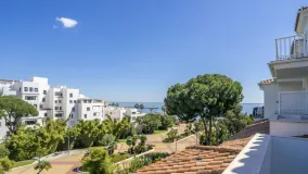For sale Andalucia del Mar apartment with 2 bedrooms