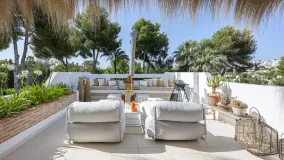 Villa con 4 dormitorios en venta en Atalaya de Rio Verde