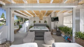 Villa con 4 dormitorios en venta en Atalaya de Rio Verde