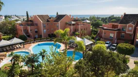 Buy 3 bedrooms duplex penthouse in Andalucia Alta