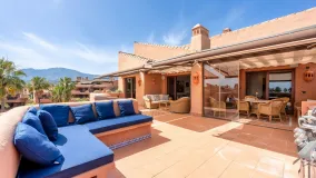 For sale penthouse with 3 bedrooms in Mar Azul