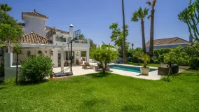 Villa a la venta en Los Naranjos Hill Club de 4 dormitorios