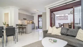 Buy 3 bedrooms ground floor apartment in La Maestranza