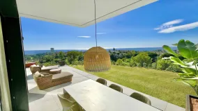 For sale semi detached villa with 6 bedrooms in Rio Real