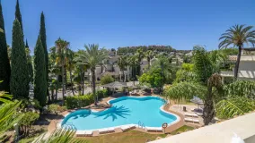 Buy duplex penthouse in Las Alamandas