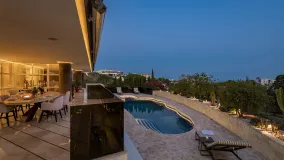 Villa for sale in La Quinta with 5 bedrooms